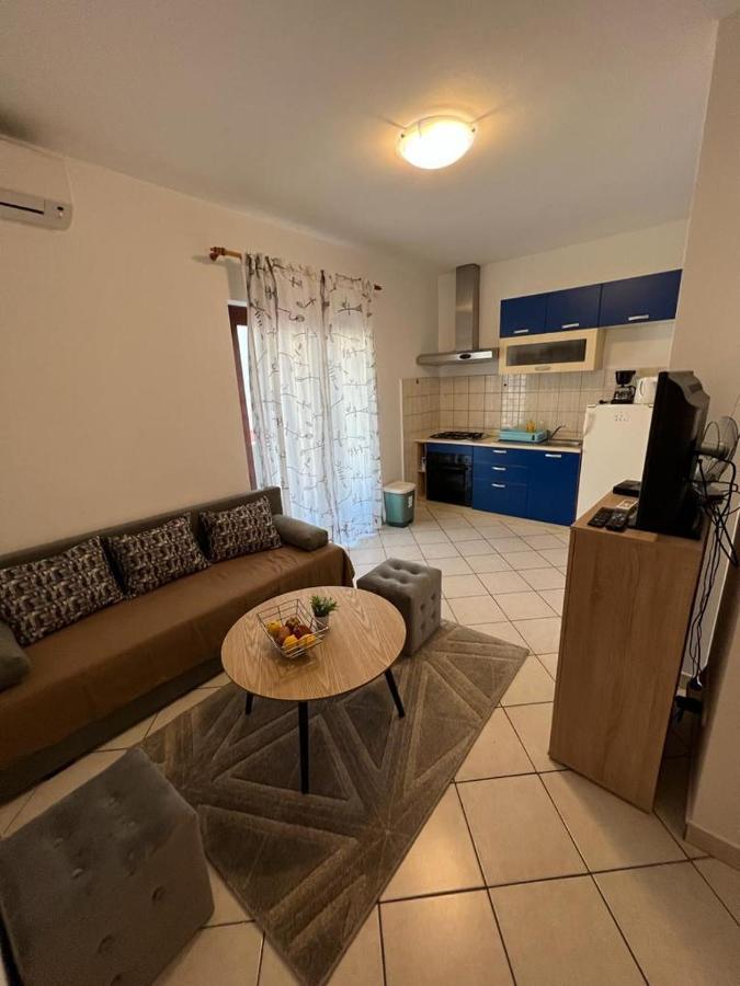 Guest House Karevic Hvar Town Bagian luar foto