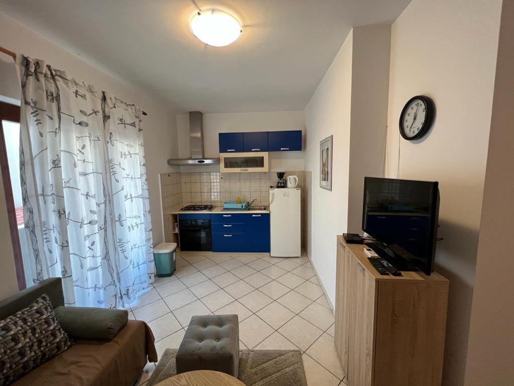 Guest House Karevic Hvar Town Bagian luar foto