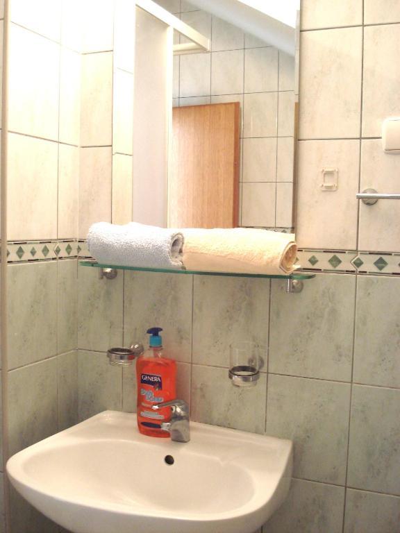 Guest House Karevic Hvar Town Bagian luar foto